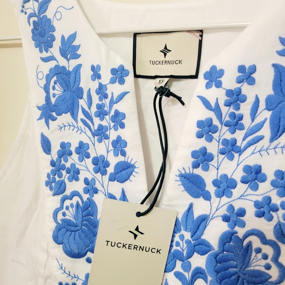 Tuckernuck NWT Boho Preppy White and Blue Embroidered Floral Maxi Dress - Picture 4 of 8